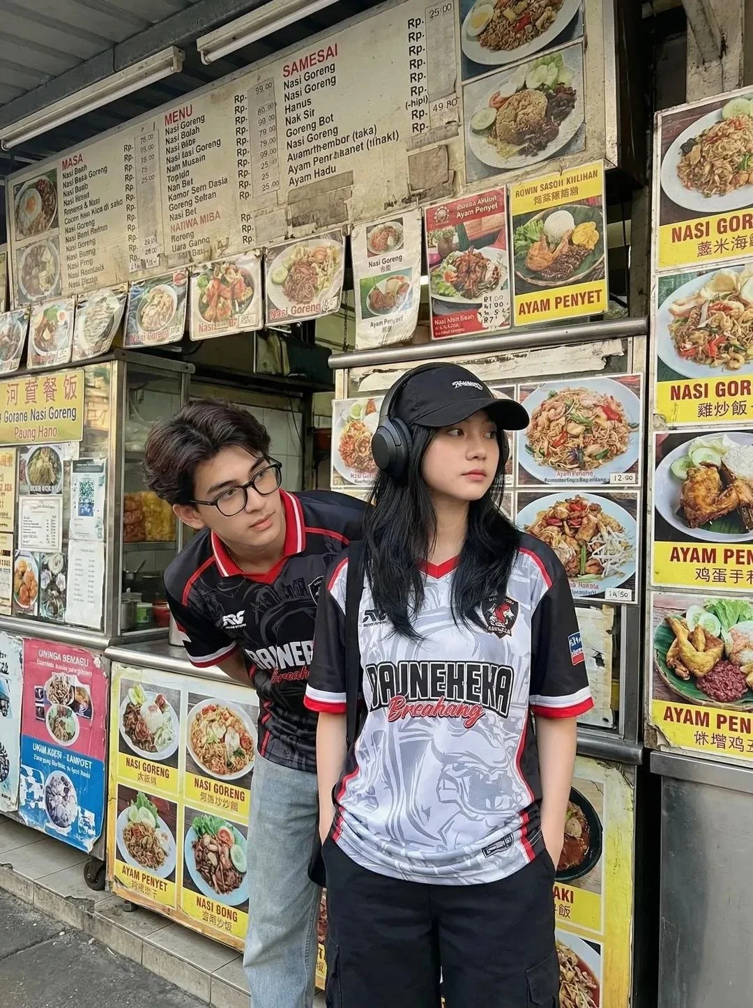 Southeast Asian Street Food Stall Esports Couple