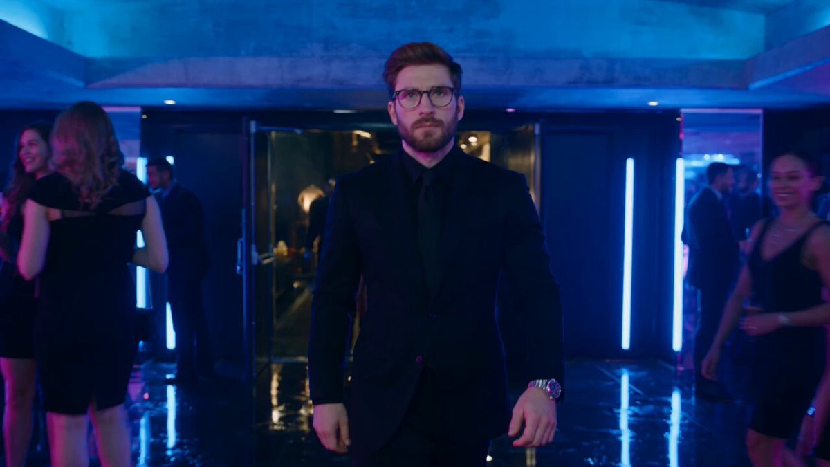 I just came here to grab one drink' turns into an action movie.
