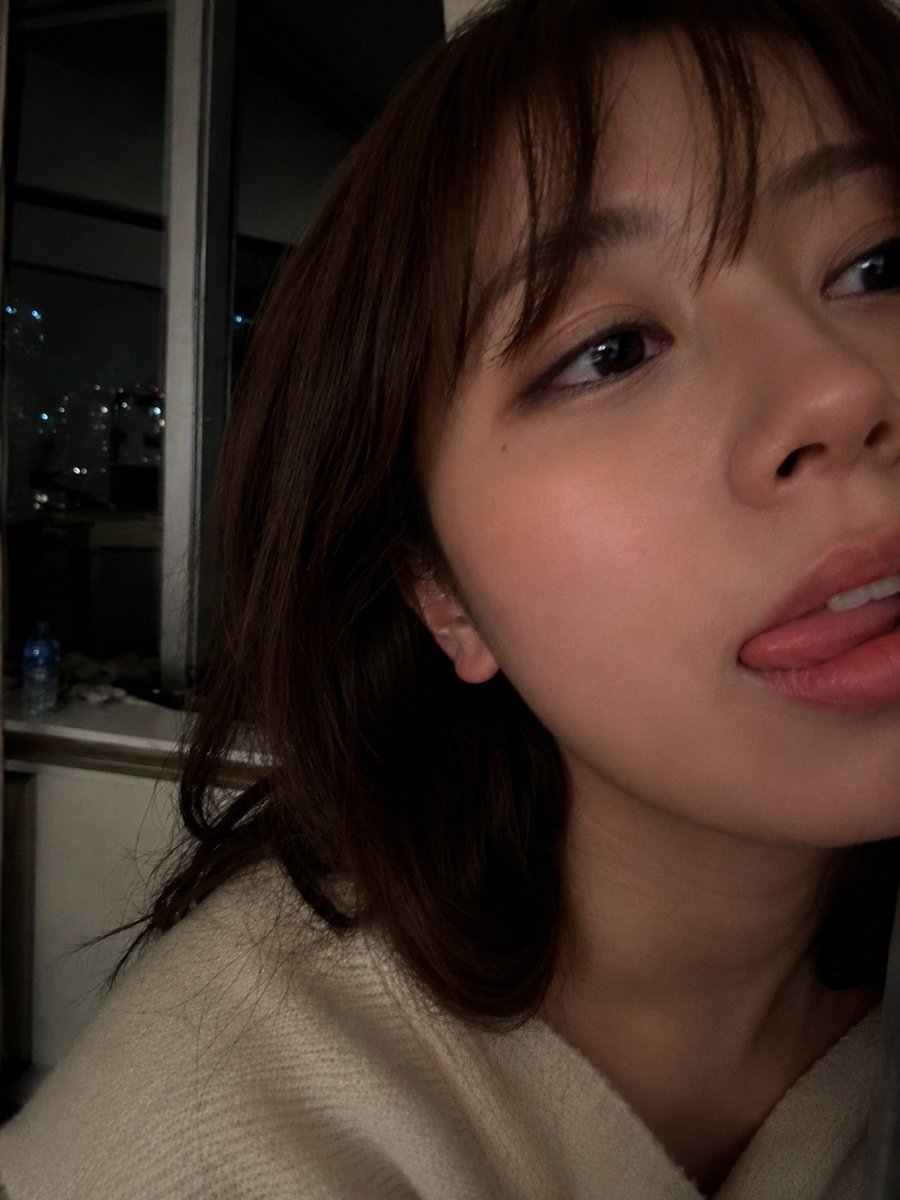 Realistic Woman Selfie Portrait
