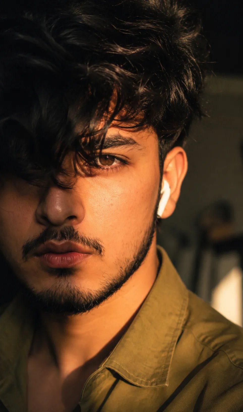 🍂✨ Cinematic Face Portrait Photography 🤎Ultra-realistic cinematic close-up portrait of a handsome young boy half face visible, thick