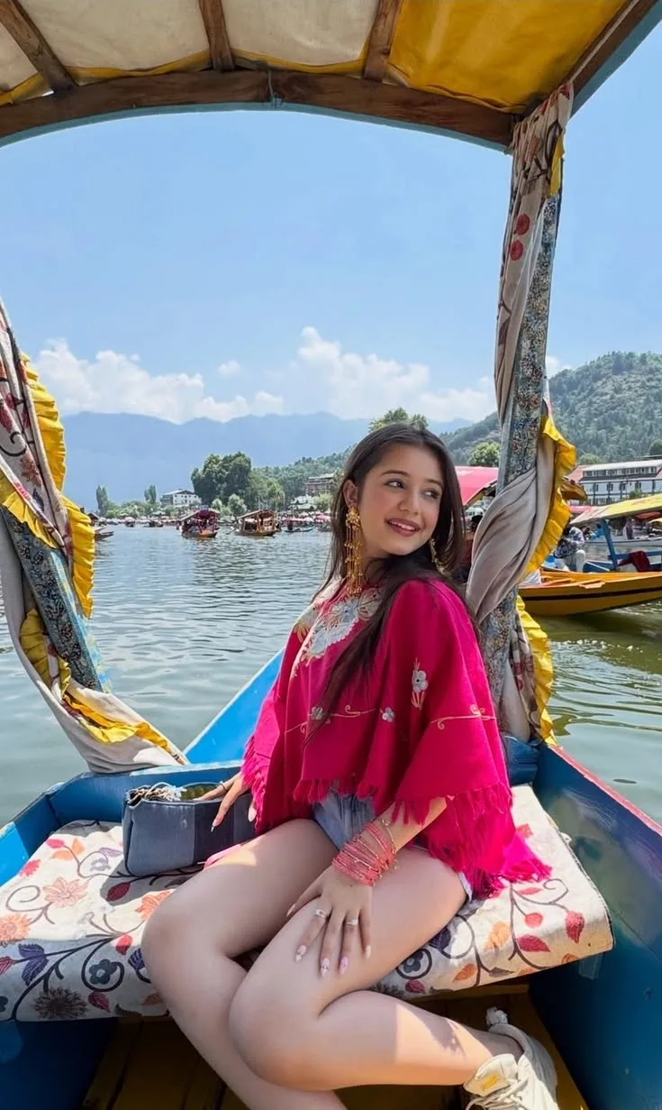 Create a highly realistic travel portrait closely matching the reference image.